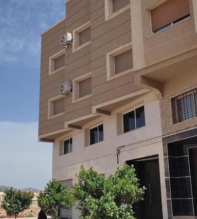 Logement Familial 2 Selouane Εξωτερικό φωτογραφία